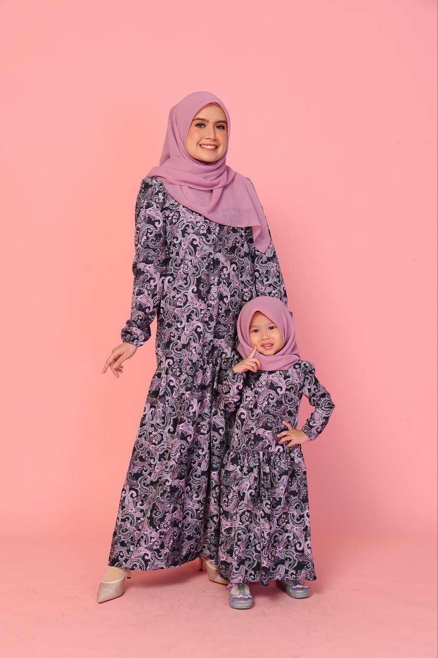black pair studio 2 (KIDS) IRIS DRESS -PAISLEY BLACK - Image 5