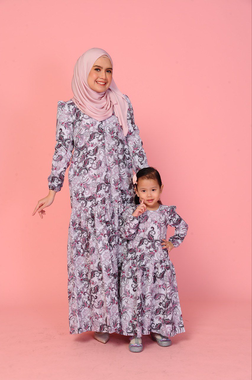 grey pair studio (ADULT) IRIS DRESS -PAISLEY GREY - Image 5