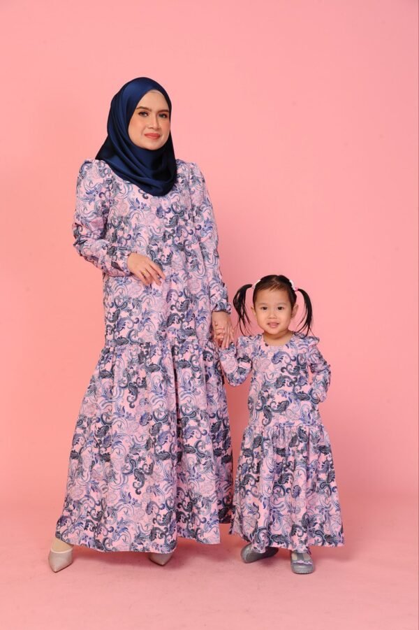 (ADULT) IRIS DRESS -PAISLEY PINK