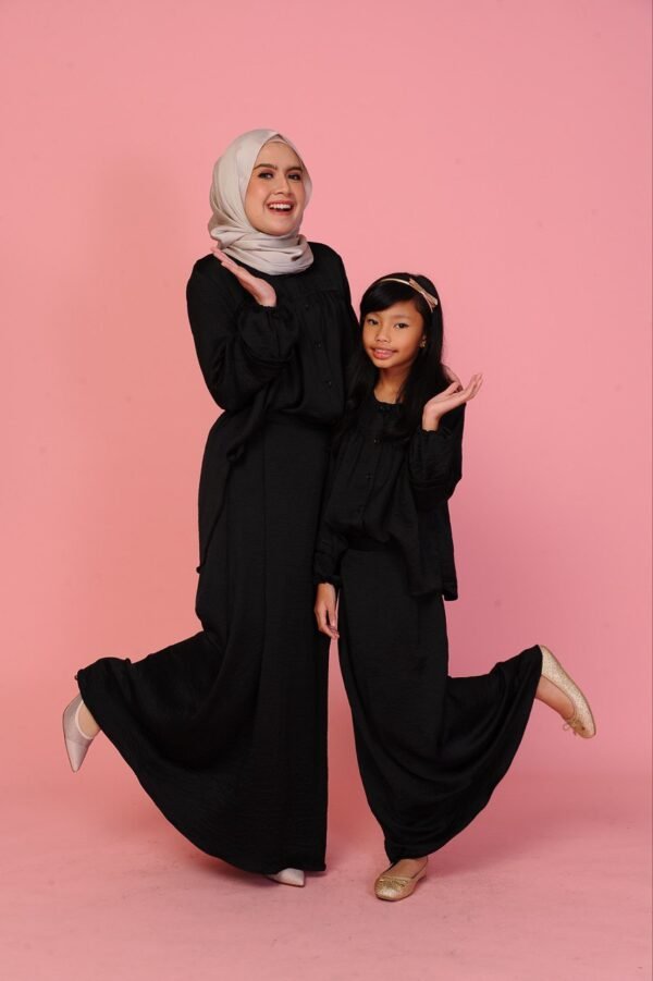 (KIDS) ALYSSA TOP & SKIRT -BLACK