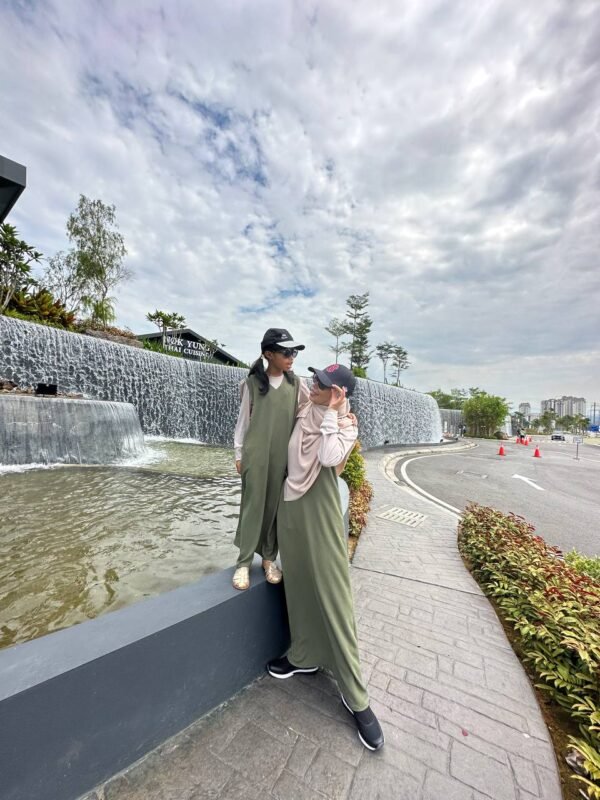 (ADULT) LOLA DRESS -MATCHA