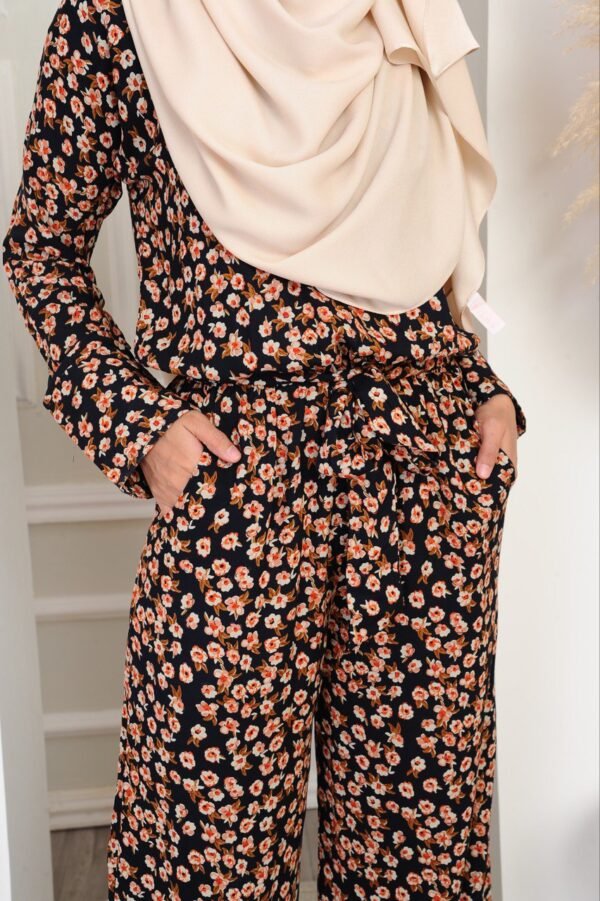 (ADULT) AVERY JUMPSUIT -BLACK BLOSSOM