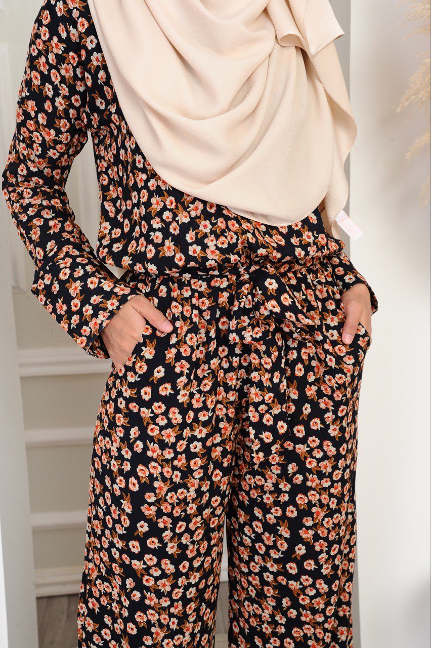 black blossom closeup (ADULT) AVERY JUMPSUIT -BLACK BLOSSOM - Image 3