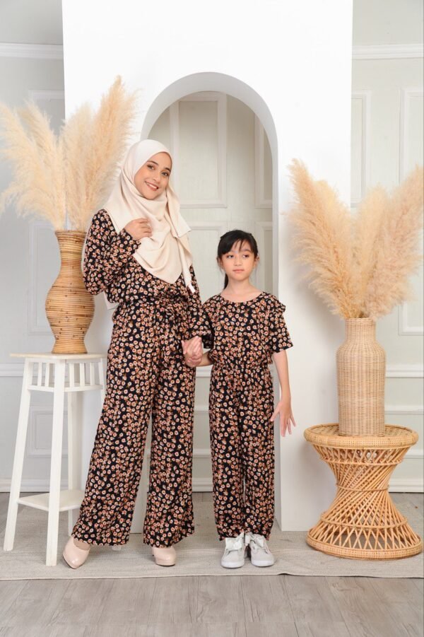 (ADULT) AVERY JUMPSUIT -BLACK BLOSSOM