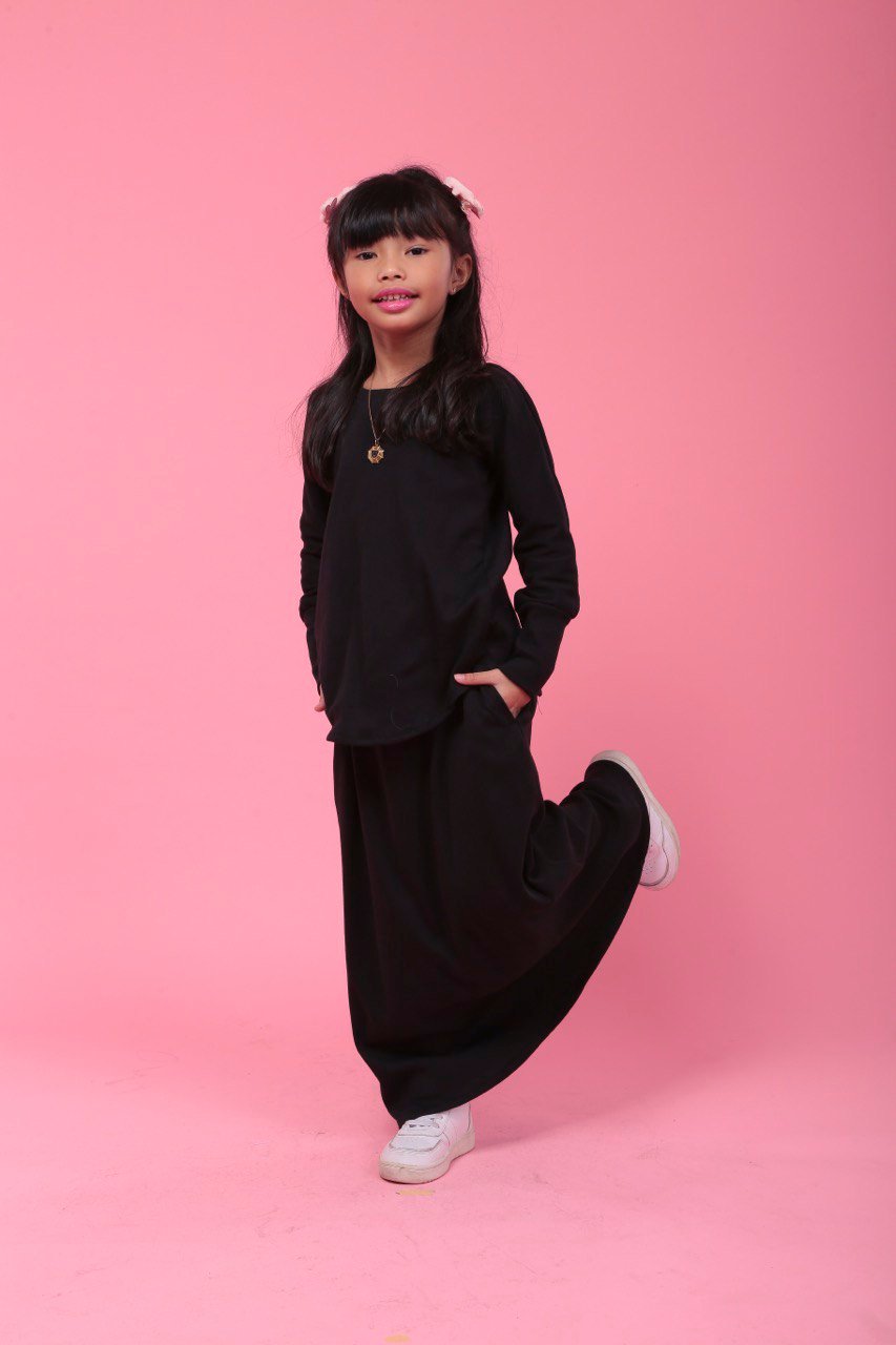 black kids (KIDS) ASHLEY COMFORT WEAR -BLACK - Image 3