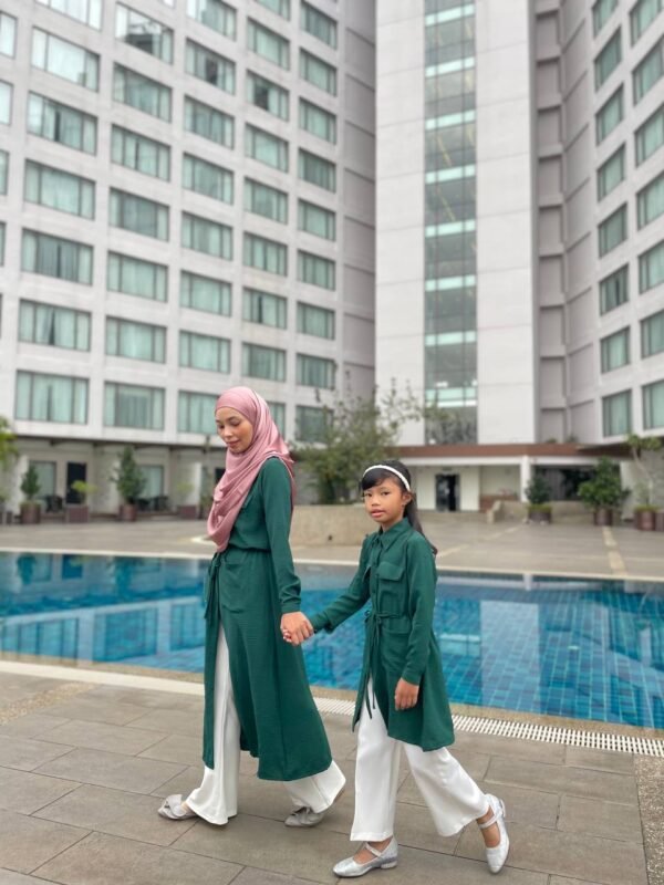 (ADULT) LEONA TUNIC -EMERALD