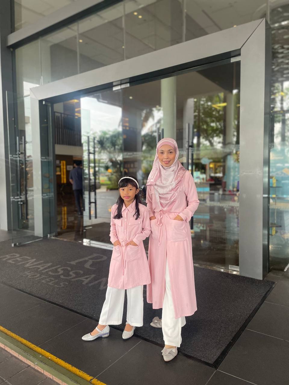 pink pair (ADULT) LEONA TUNIC -SOFT PINK - Image 5