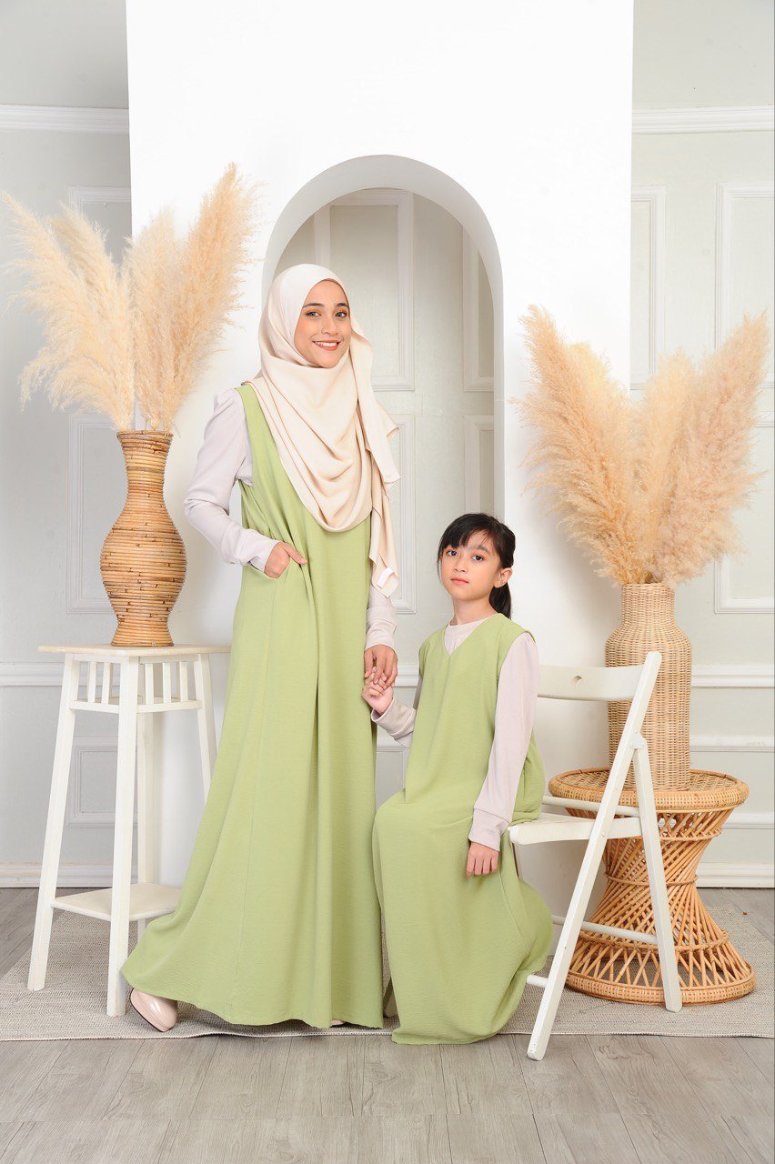 pistachio pair (ADULT) LOLA DRESS -PISTACHIO - Image 5