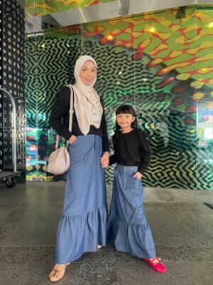 (ADULT) LUNA LACE TOP & DENIM SKIRT