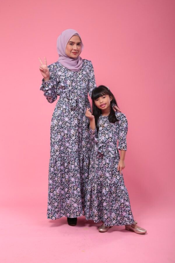 (ADULT) ELISA DRESS -BLACK/PURPLE FLORAL