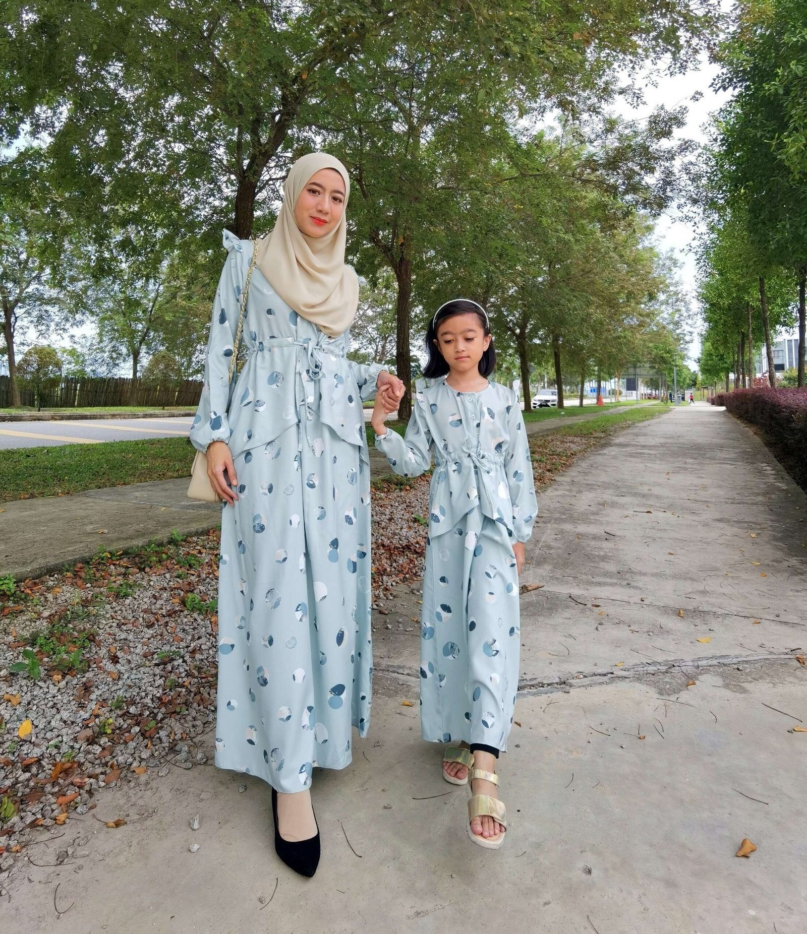 green 4 (ADULT) GIO DRESS -MINT GREEN - Image 4