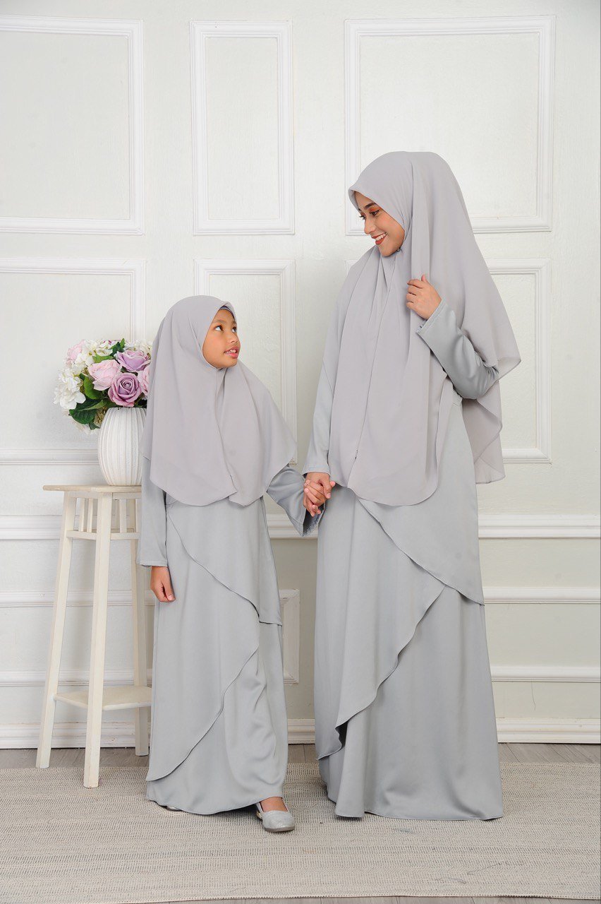 Grey Pair (KIDS) MEDINA DRESS -GREY - Image 6