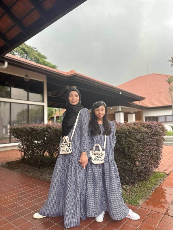 (ADULT) ERIKA DRESS -BLACK