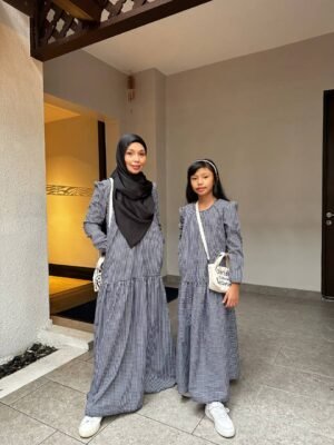 (ADULT) ERIKA DRESS -BLACK (AS-IS)