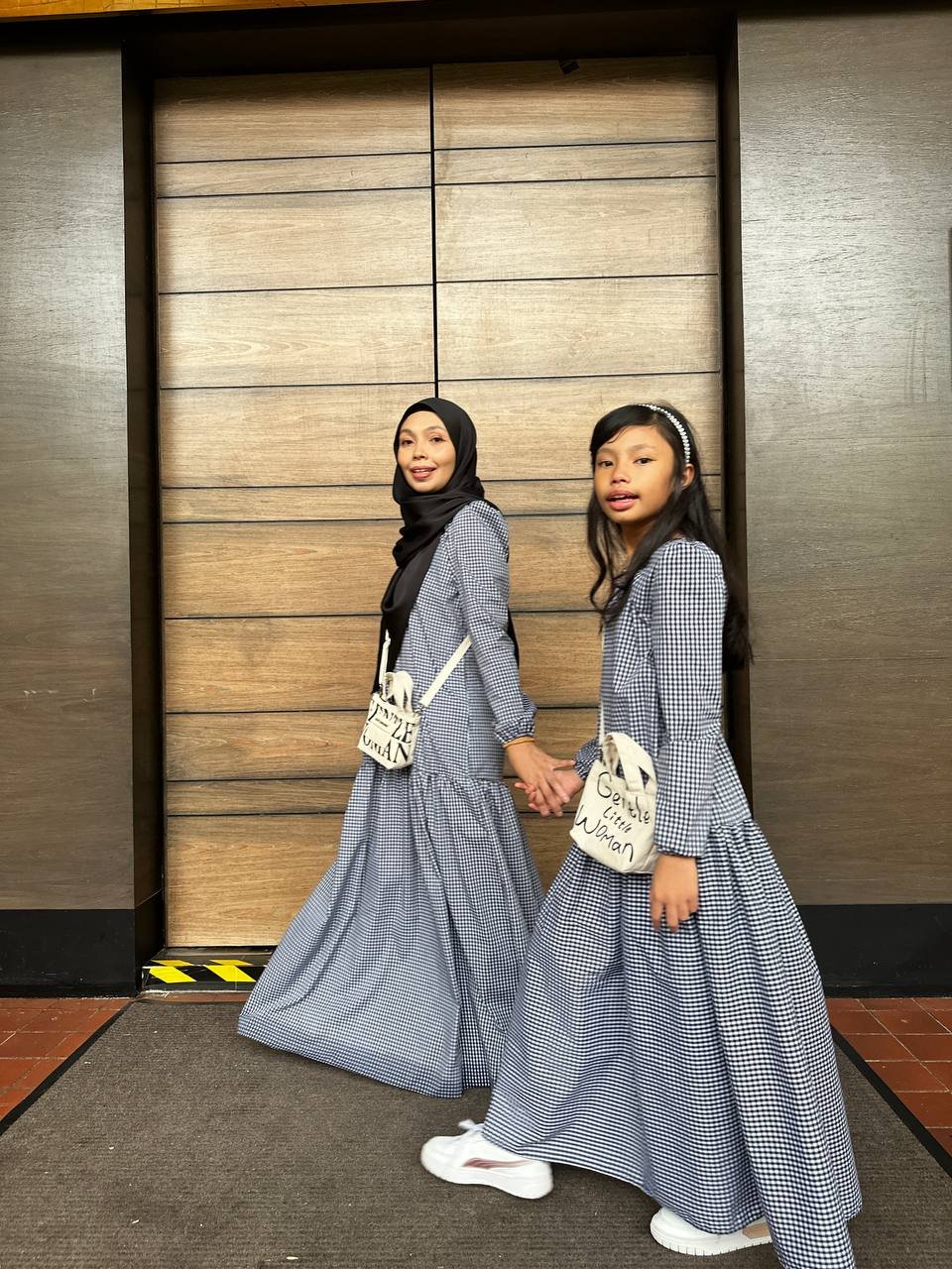 black pair new 5 (KIDS) ERIKA DRESS -BLACK (AS-IS) - Image 6