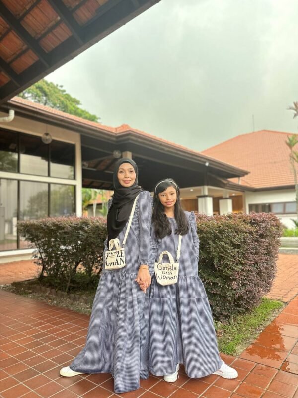 (ADULT) ERIKA DRESS -BLACK (AS-IS)