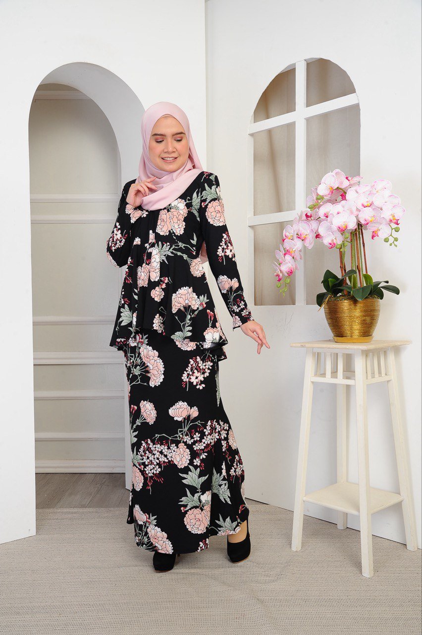 black mom 3 (ADULT) THALIA KEBAYA PEPLUM -BLACK - Image 1