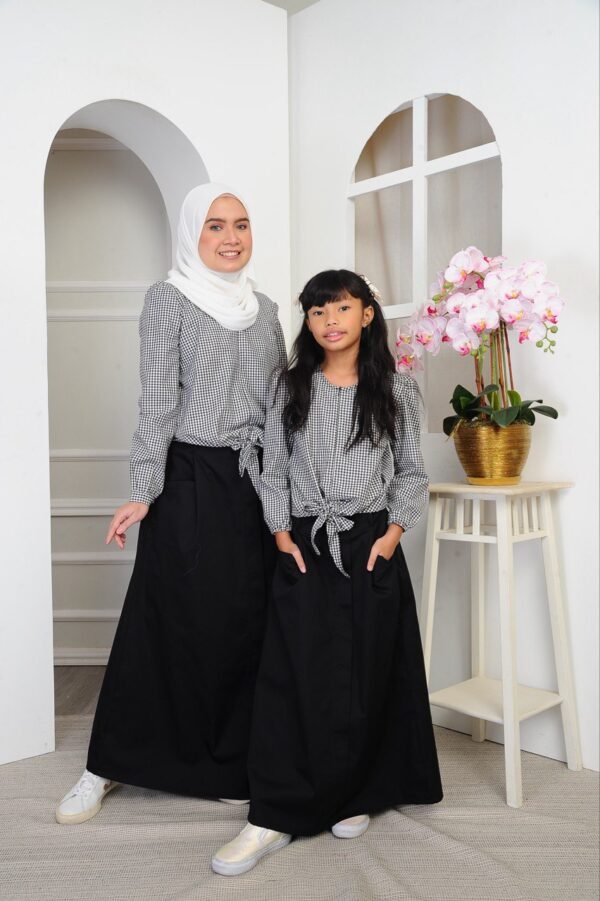 (KIDS) FREDA SKIRT -BLACK