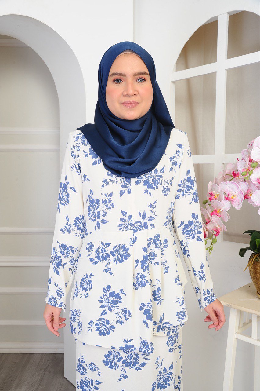 offwhite mom 3 (ADULT) KATRINA KURUNG -IVORY WHITE - Image 4