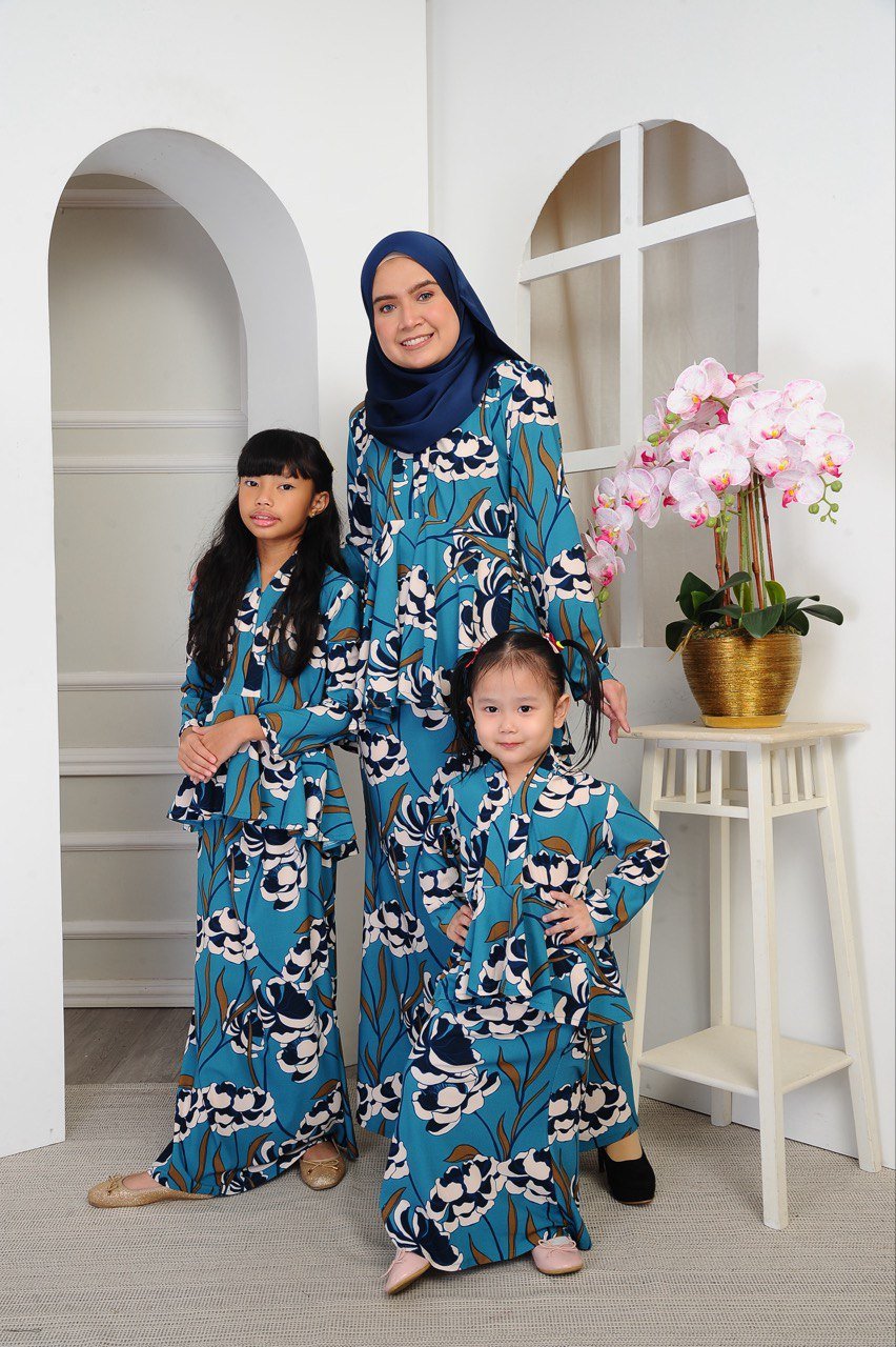 teal family 2 (ADULT) THALIA KEBAYA PEPLUM -TEAL - Image 5