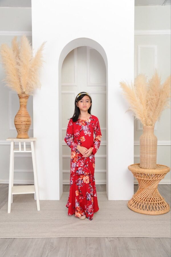 (KIDS) NELISSA KURUNG -CRIMSON RED