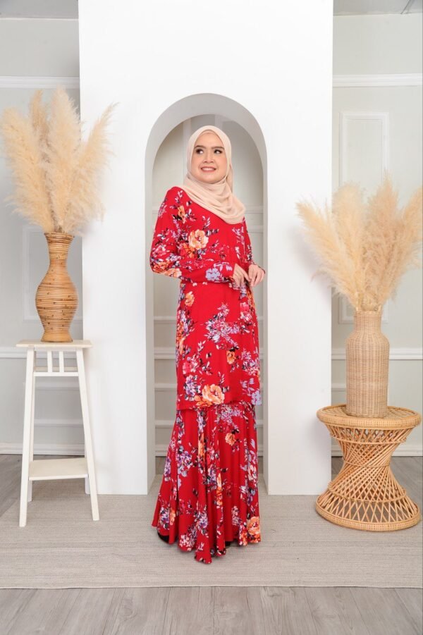 (ADULT) NELISSA KURUNG -CRIMSON RED