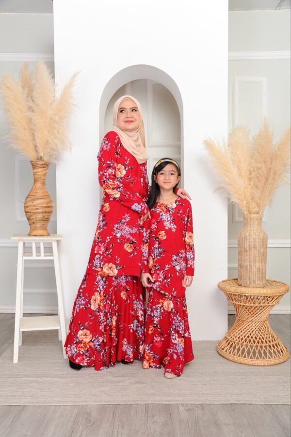 (ADULT) NELISSA KURUNG -CRIMSON RED