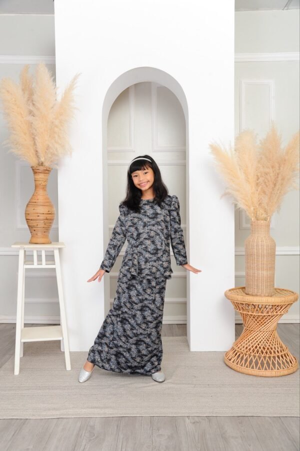 (KIDS) ELAINE KURUNG -BLACK