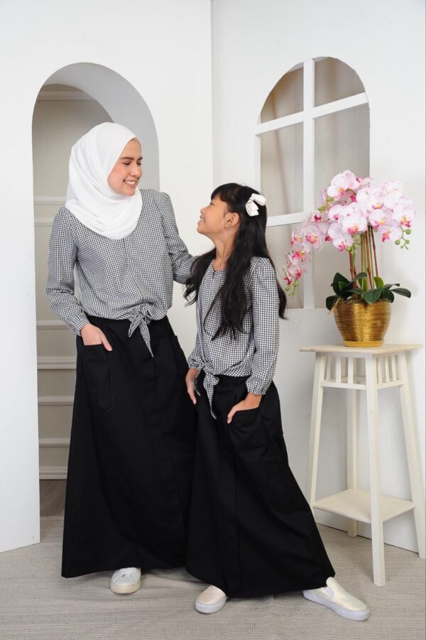 (ADULT) JANE TOP & SKIRT -BLACK