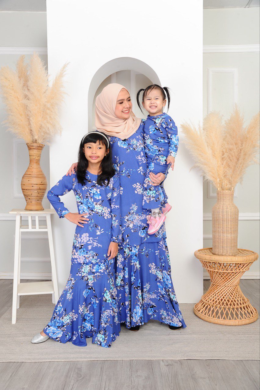 blue family 2 (KIDS) NELISSA KURUNG -CORNFLOWER BLUE - Image 8