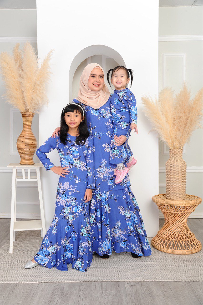 blue family 3 (ADULT) NELISSA KURUNG -CORNFLOWER BLUE - Image 5