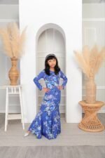 (KIDS) NELISSA KURUNG -CORNFLOWER BLUE - Image 2