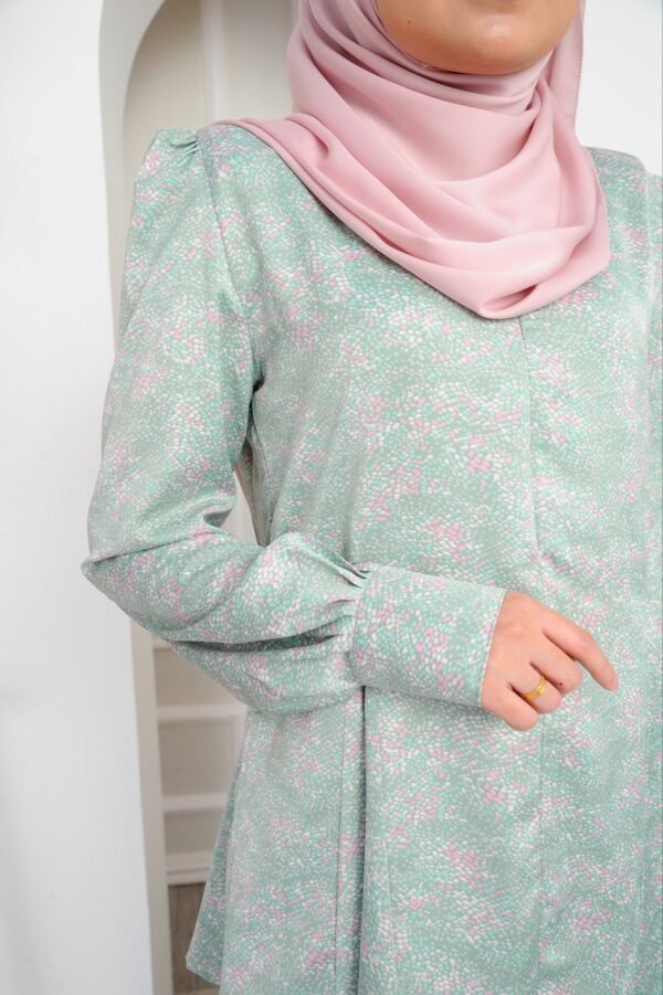 (ADULT) ELAINE KURUNG -MINT