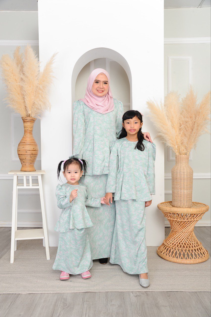 mint family (ADULT) ELAINE KURUNG -MINT - Image 6