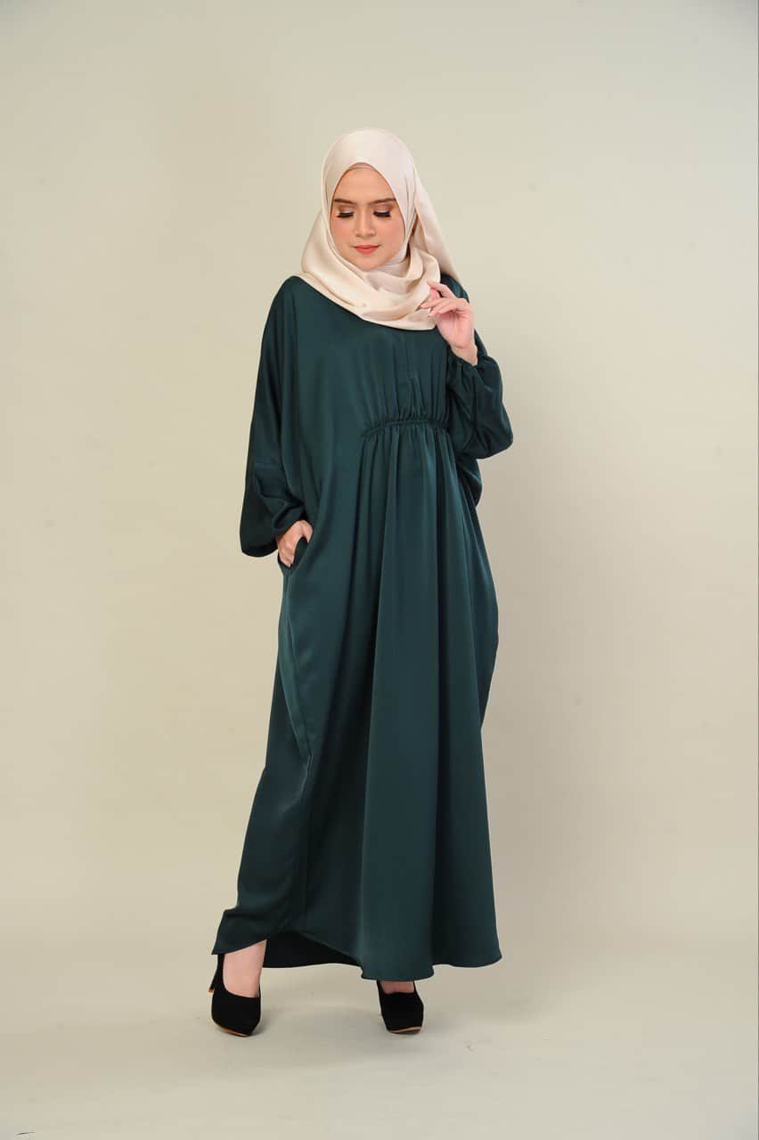 emerald mom (ADULT) LILY KAFTAN -EMERALD GREEN - Image 1