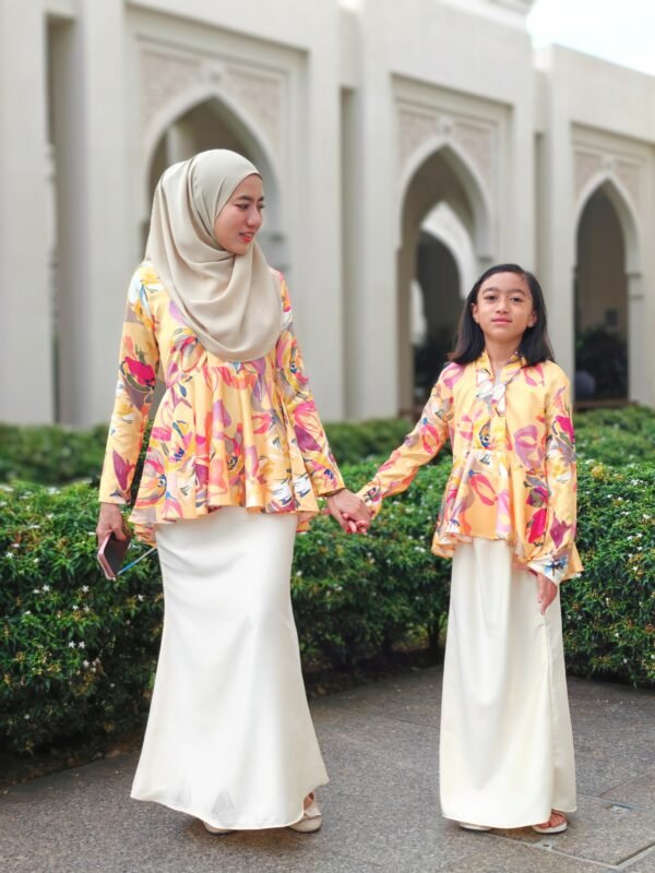 (ADULT) TIARA KEBAYA PEPLUM -YELLOW