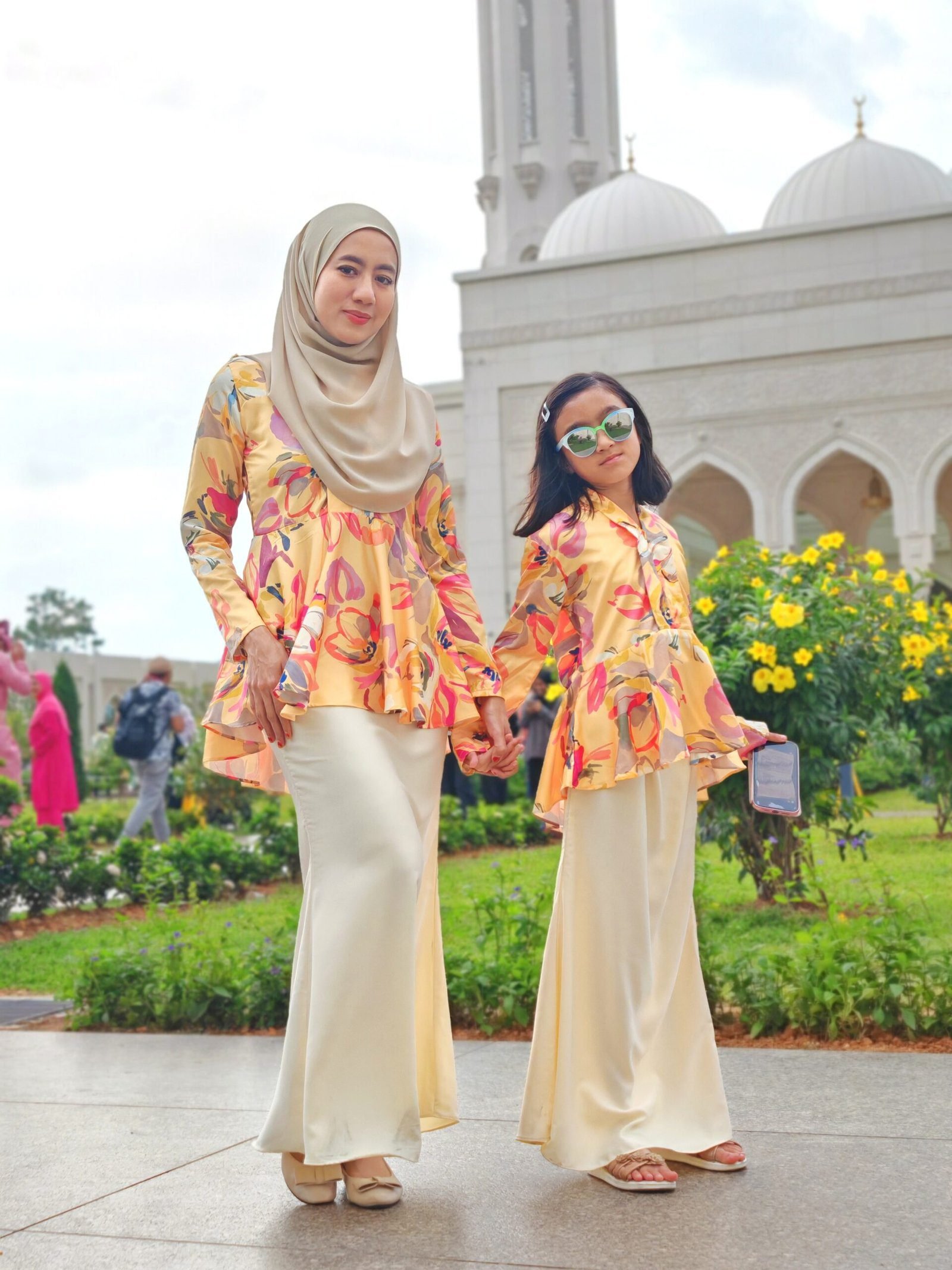 yellow 3 (KIDS) TIARA KEBAYA PEPLUM -YELLOW - Image 4