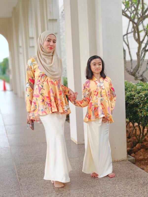(ADULT) TIARA KEBAYA PEPLUM -YELLOW