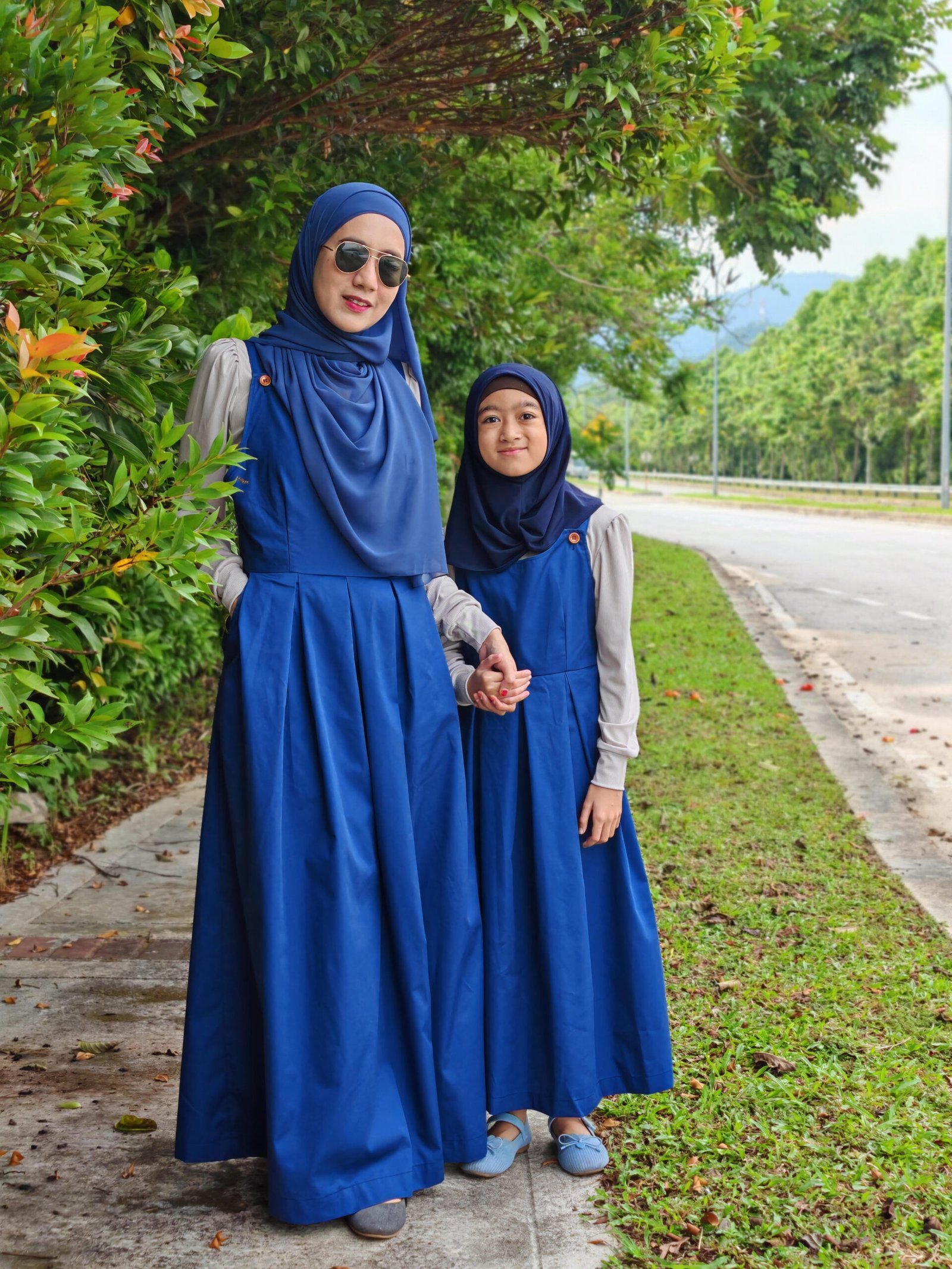 Blue Pair 8 (KIDS) CALA PINAFORE -BLUE - Image 3