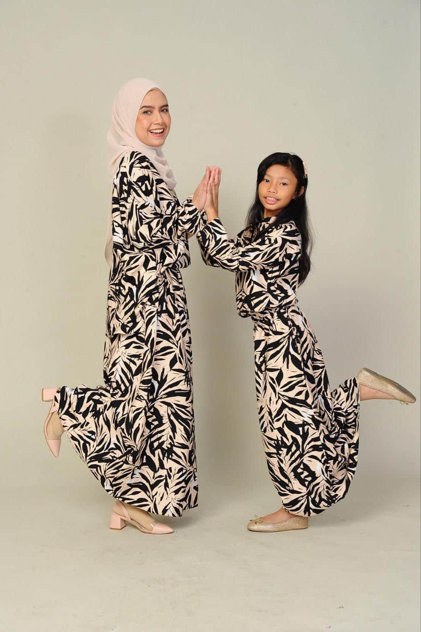 Ivory Pair Studio 2 (KIDS) NELLY TOP & SKIRT -IVORY - Image 4