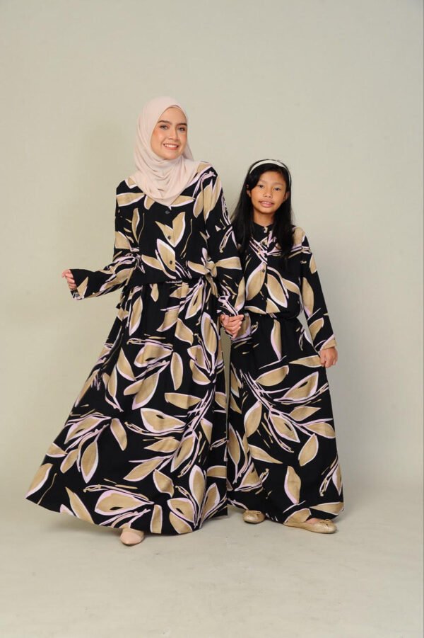 (KIDS) NELLY TOP & SKIRT -BLACK