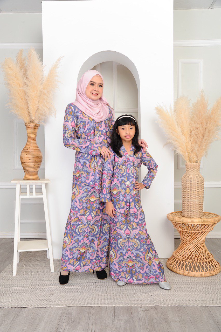 blue pair 4 (KIDS) SEROJA KEBAYA -BLUE - Image 5