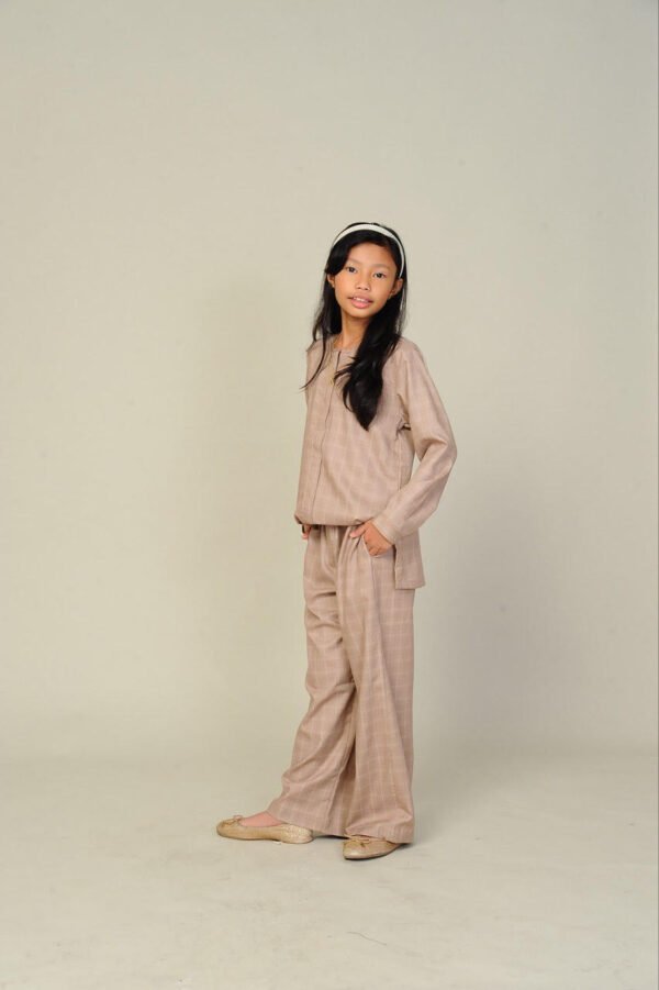 (KIDS) DAPHNE TOP & PANTS -NUDE BROWN (AS-IS)