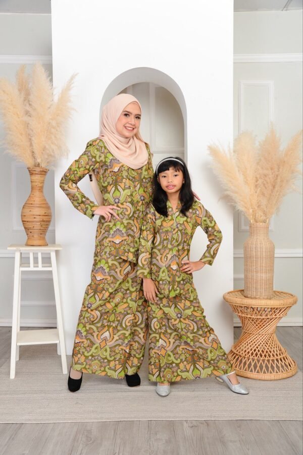 (KIDS) SEROJA KEBAYA -GREEN