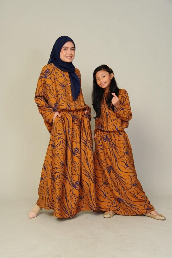 (ADULT) NELLY TOP & SKIRT -SANDSTONE