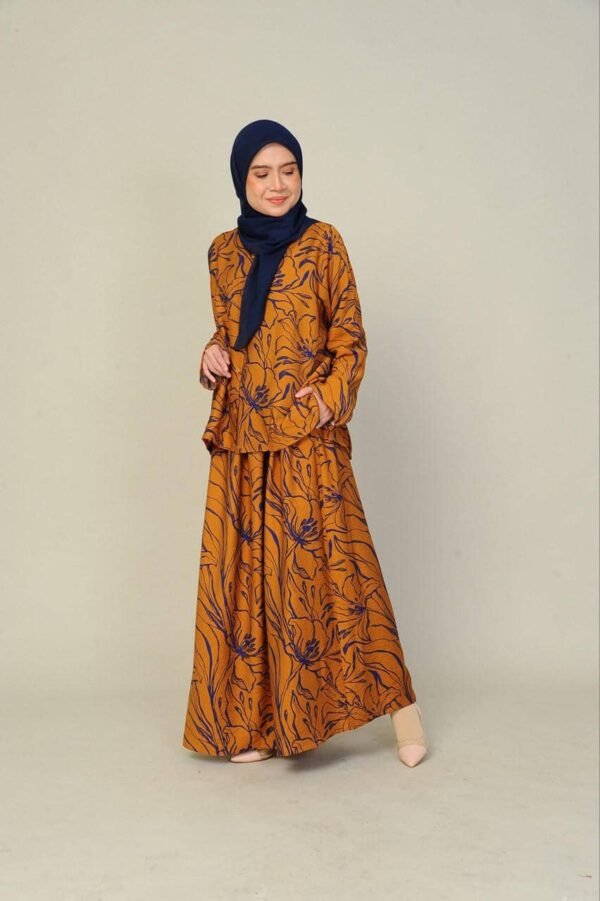 (ADULT) NELLY TOP & SKIRT -SANDSTONE