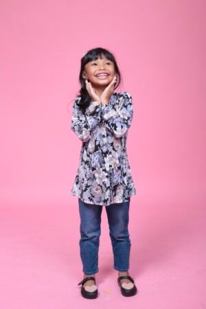 (KIDS) DEANDRA TOP -BLACK