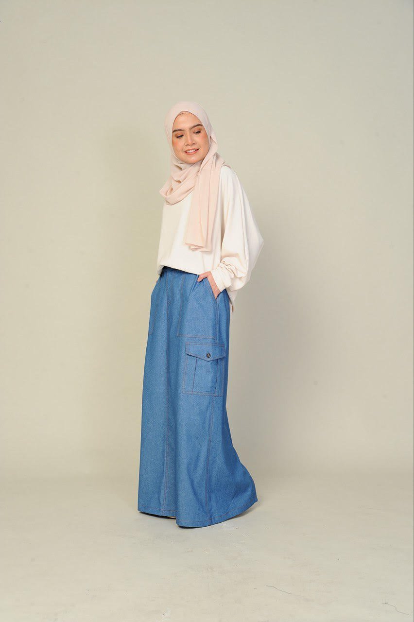 denim mom 4 (ADULT) NIKKI CARGO SKIRT -DENIM - Image 5