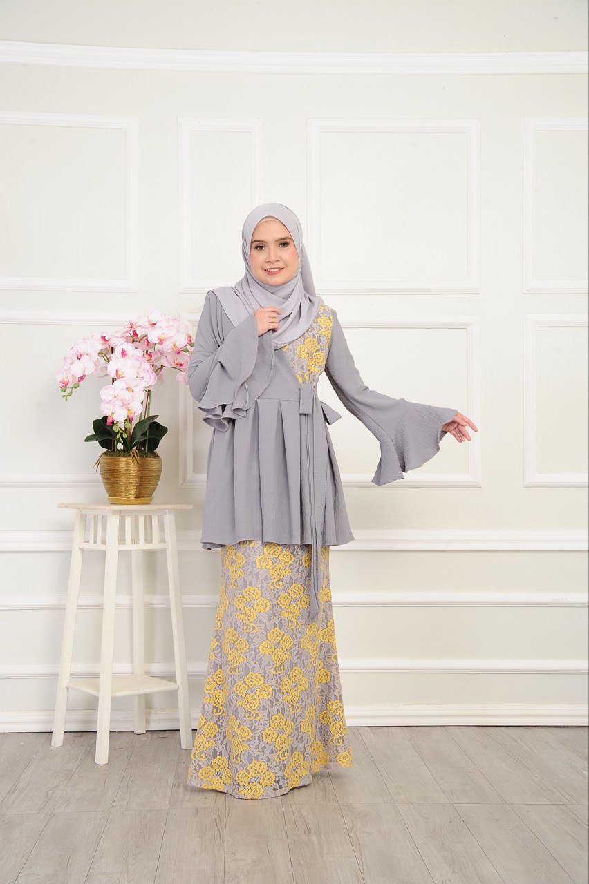 grey mom 2 (ADULT) JASMINE LACE KURUNG -GREY - Image 1