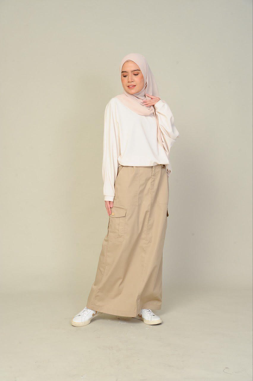 khaki mom 4 (ADULT) NIKKI CARGO SKIRT -KHAKI - Image 4